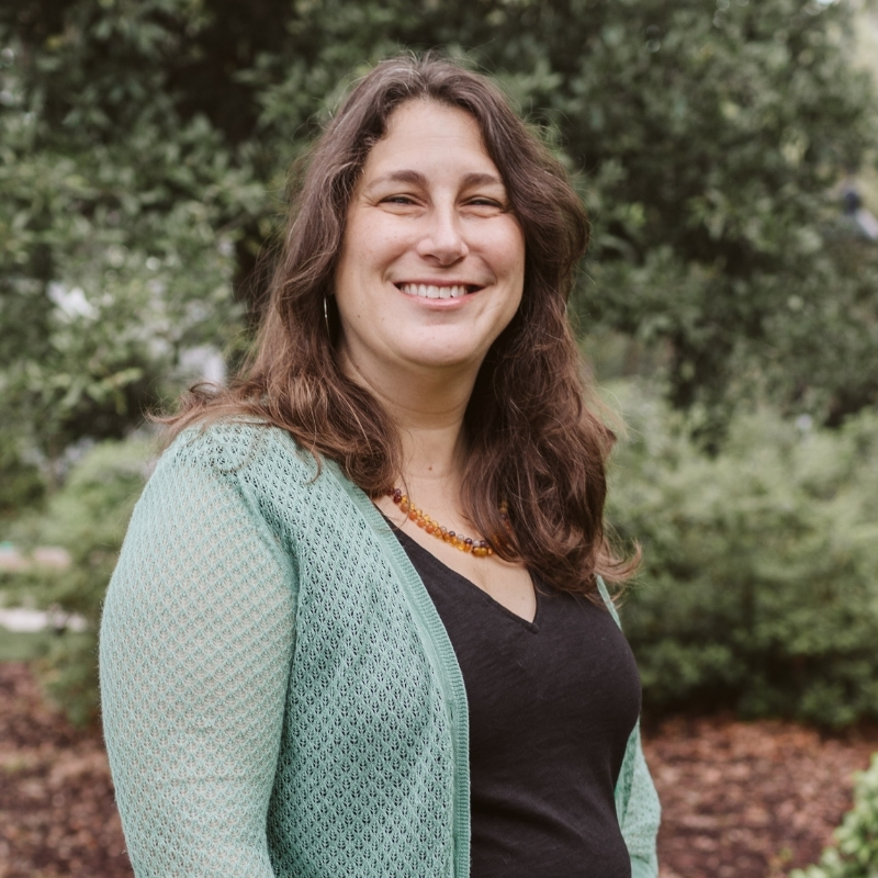 Professional photo of Jennica Peralta